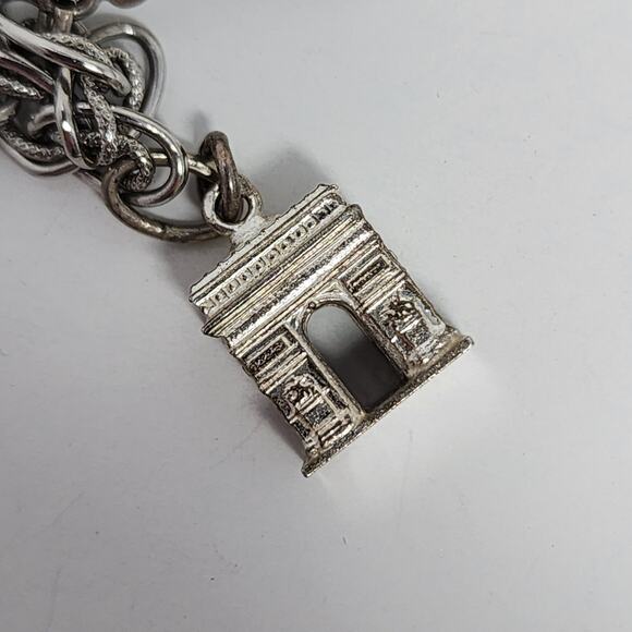 Sterling Silver Arc De Triomphe Building Antique Vintage Bracelet Charm - Picture 1 of 2